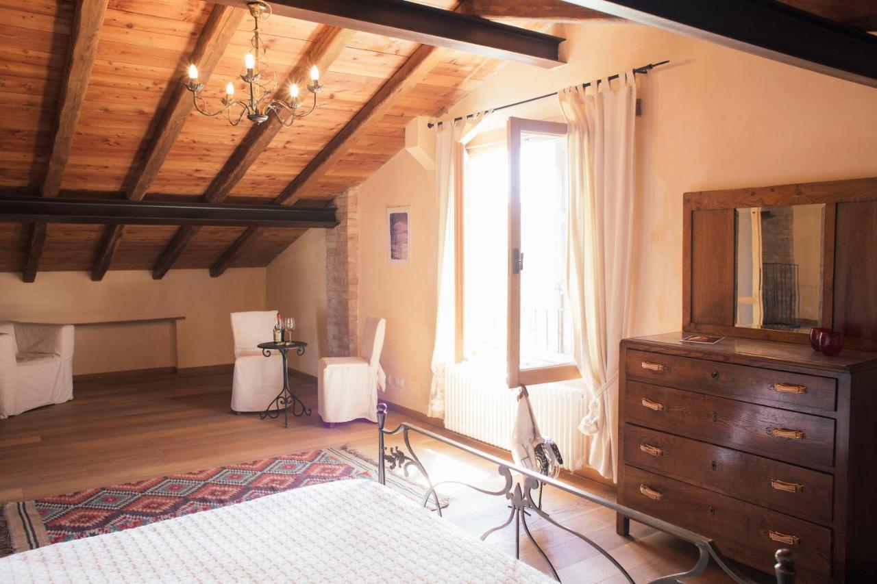 Agriturismo La Burlanda Fosdinovo Eksteriør billede