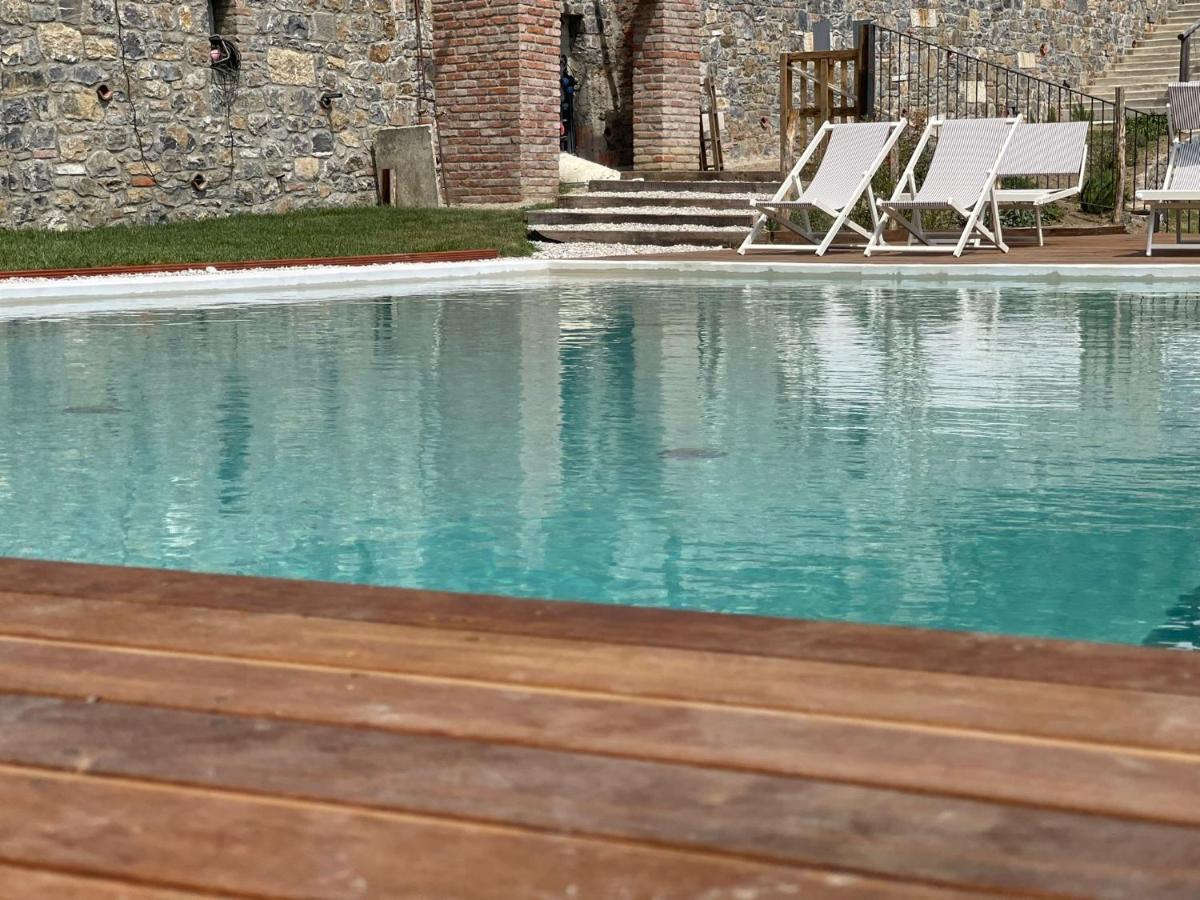 Agriturismo La Burlanda Fosdinovo Eksteriør billede