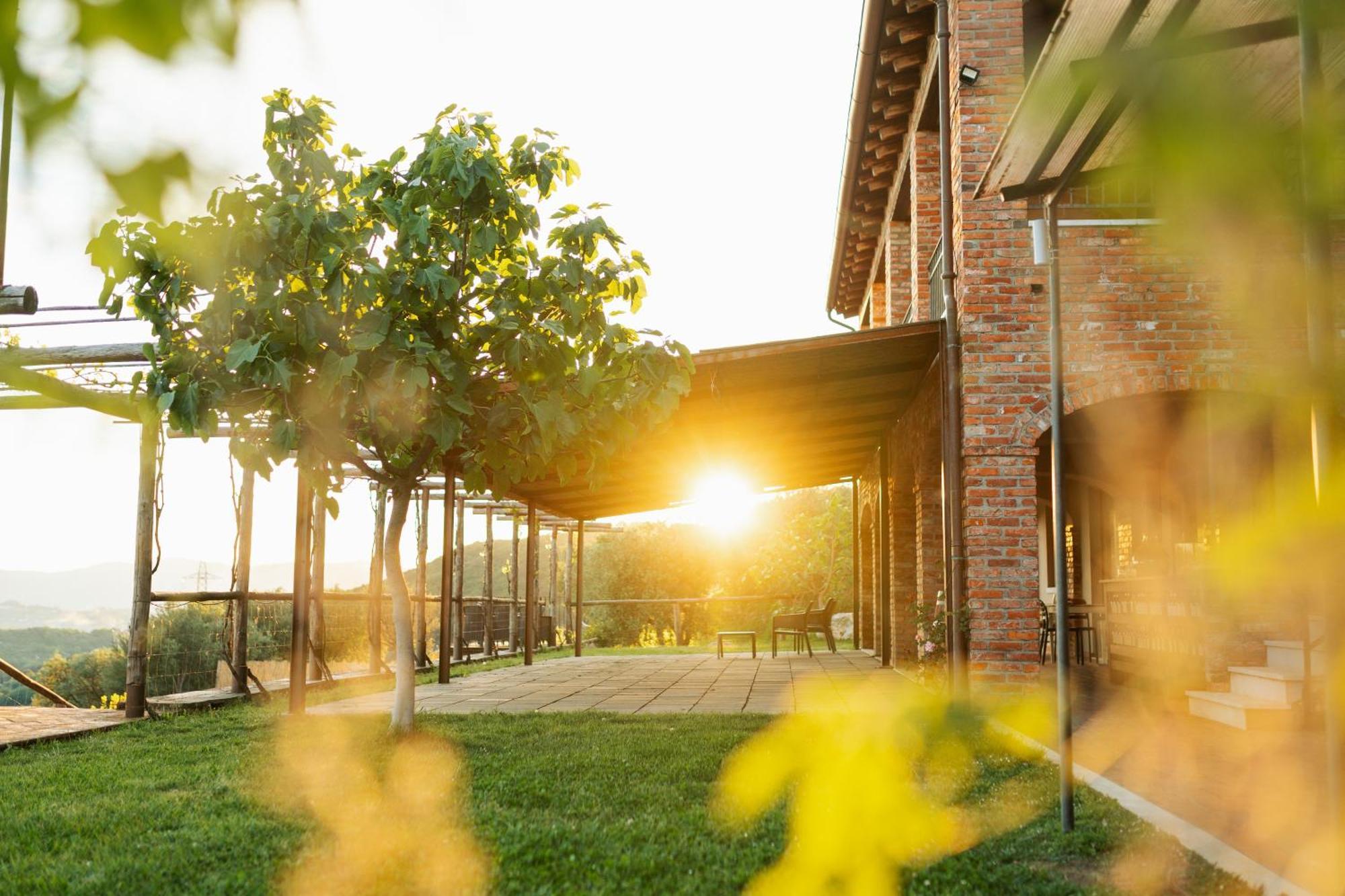 Agriturismo La Burlanda Fosdinovo Eksteriør billede