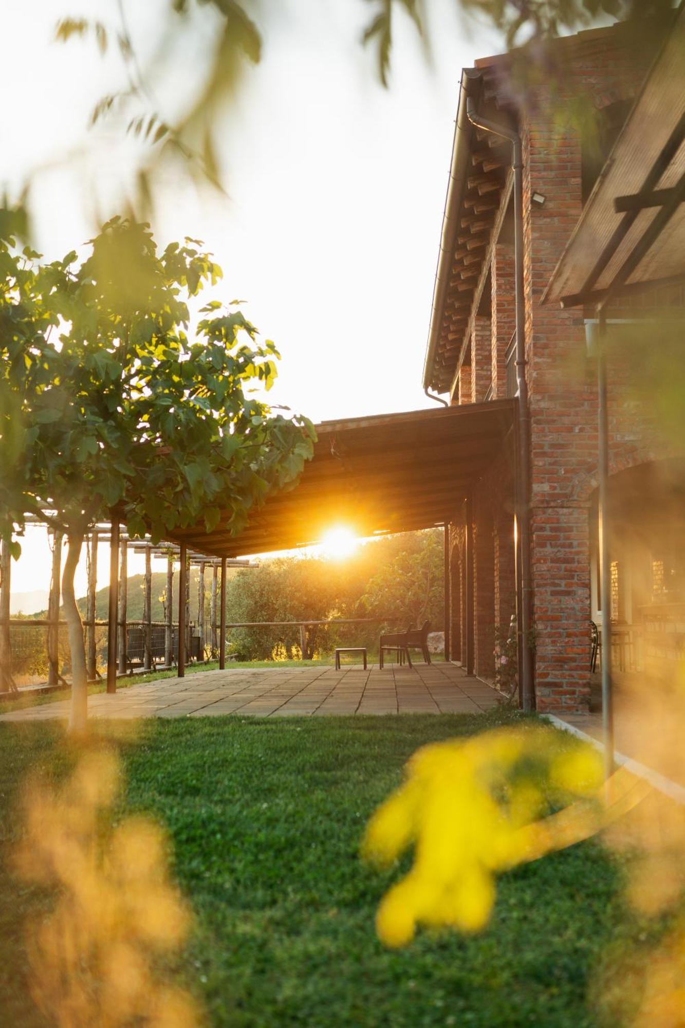 Agriturismo La Burlanda Fosdinovo Eksteriør billede