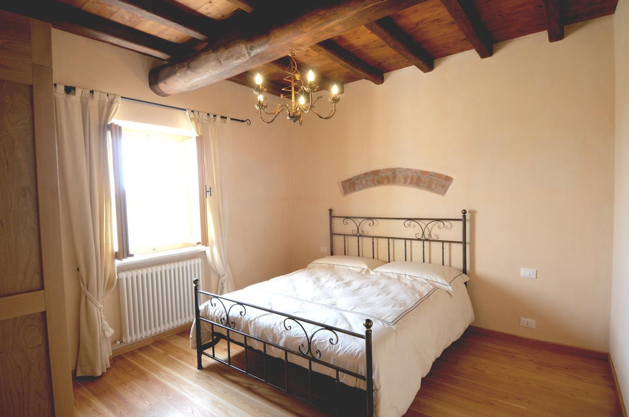 Agriturismo La Burlanda Fosdinovo Eksteriør billede